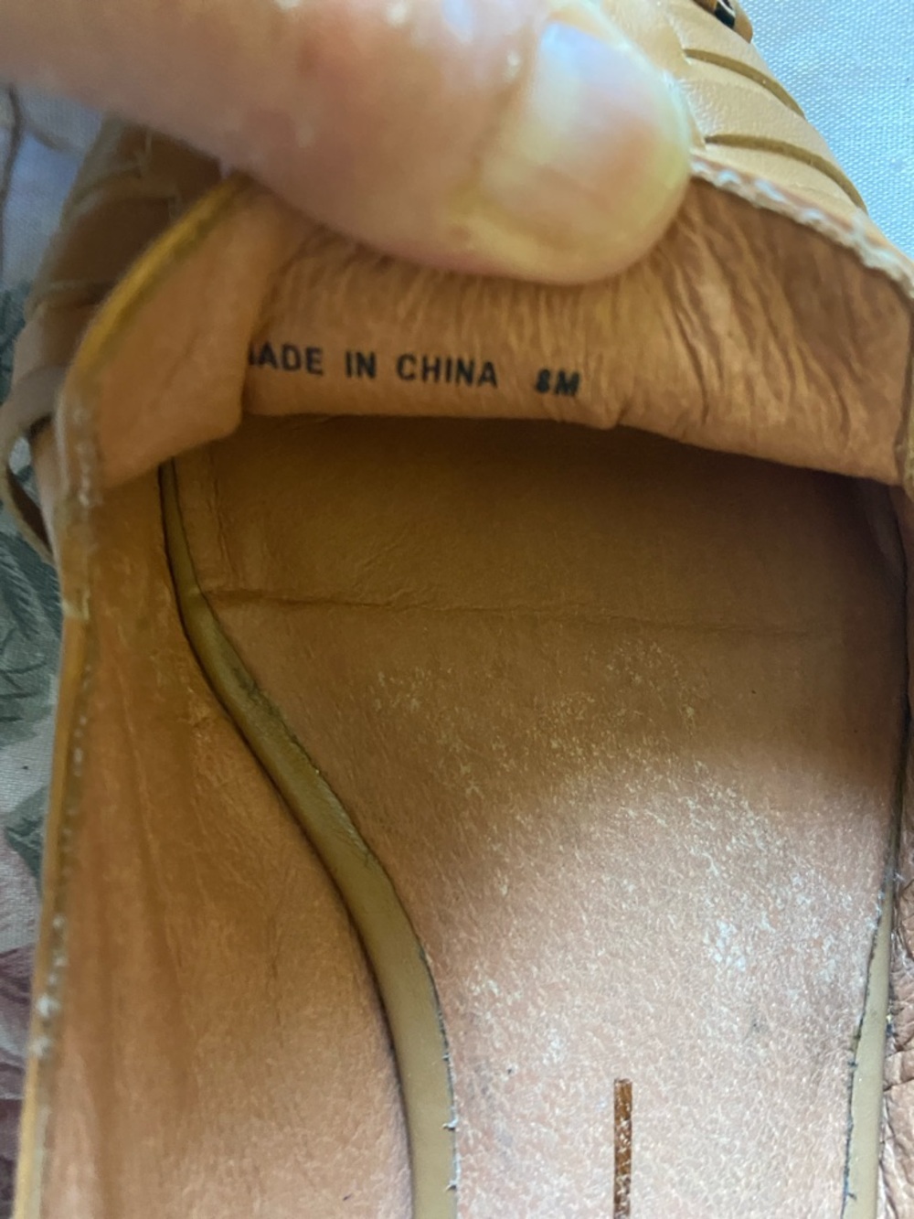 Dolce Vita Leather Tan Loafer with Bronze tip size 8M - Picture 16 of 16